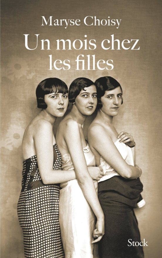 Portada de un mois chez les filles: reportage